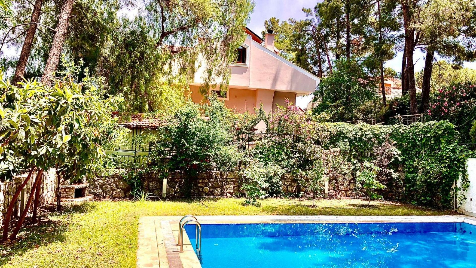 Mertvillas